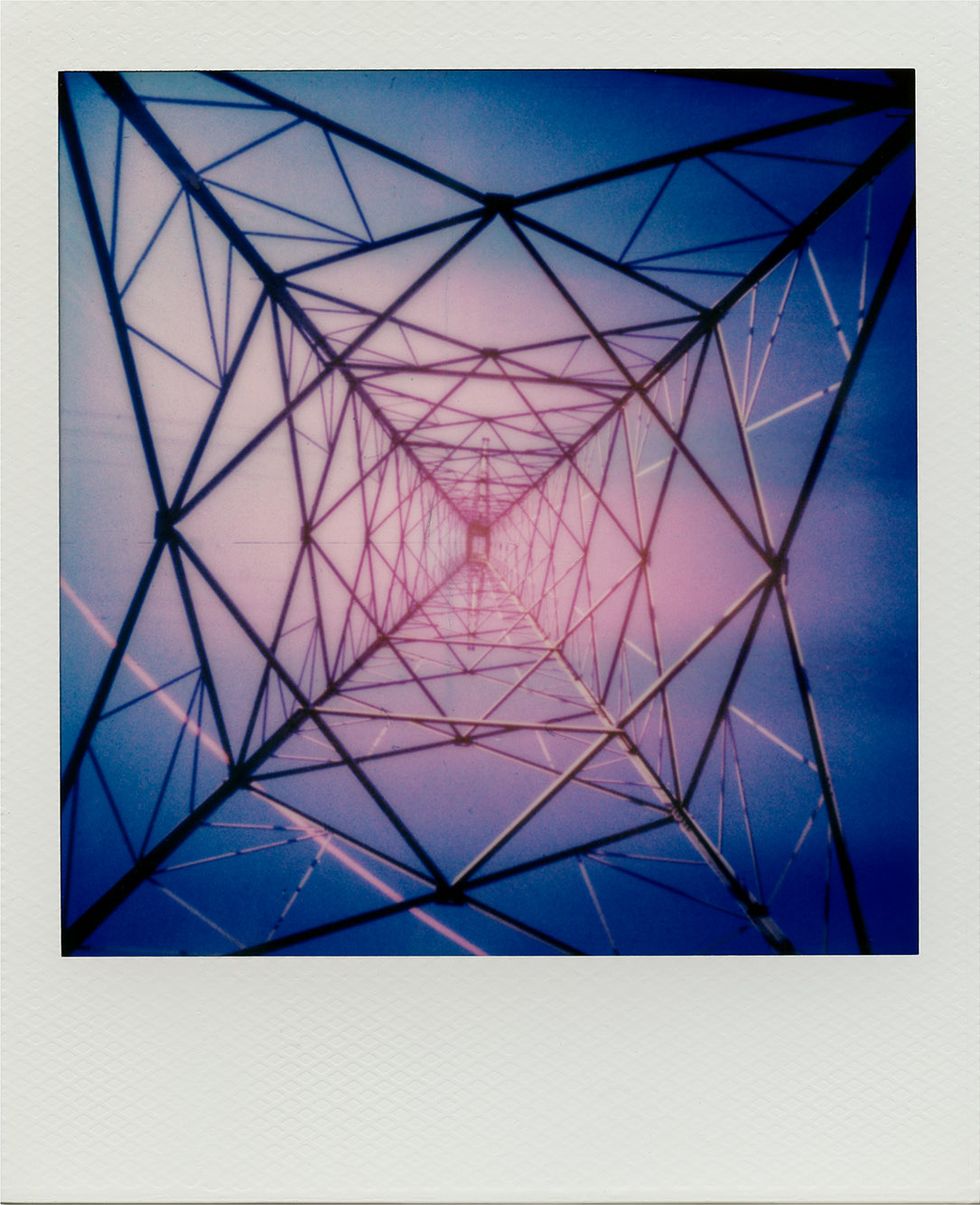 Fotografia otworkowa – Polaroid, Obscura